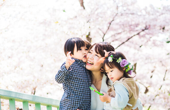 大阪北摂でキッズ、ファミリー専門の出張撮影を行なっております/ヒロフィルム